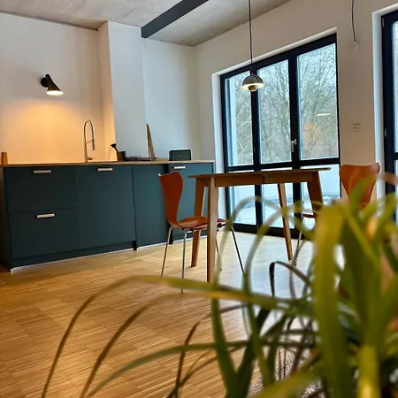 Design Am Waldrand Bei Wuerzburg